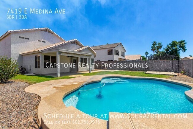 Photo - 7419 E Medina Ave