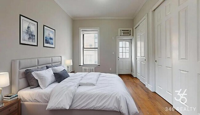 Photo - East 25th Street Unidad 5RE