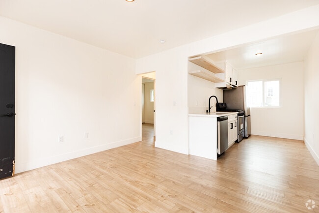 1BR, 1BA - 550SF - Echo Lake Apartments