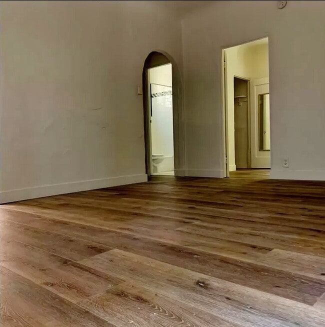 Photo - 806 N Poinsettia Pl Unidad 808 2-5