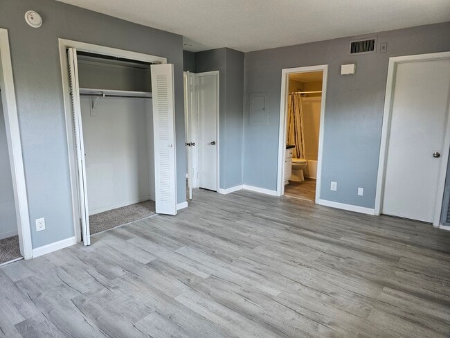 Photo - Fountain Court Apartments