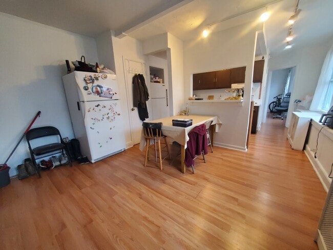 Photo - 22 Glenbrook Rd Unit 4