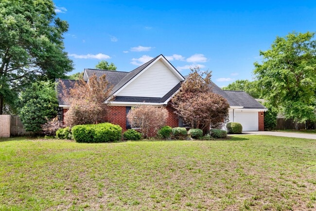 Photo - 211 Mikal Dr