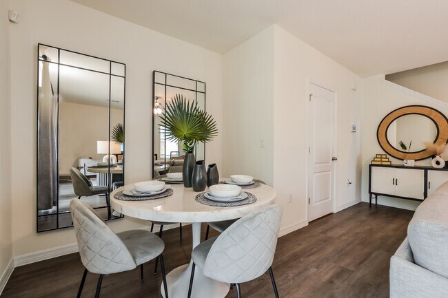 Photo - 60 E GRANDE Rd