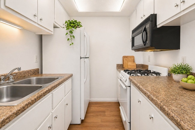 Photo - El Dorado Apartments