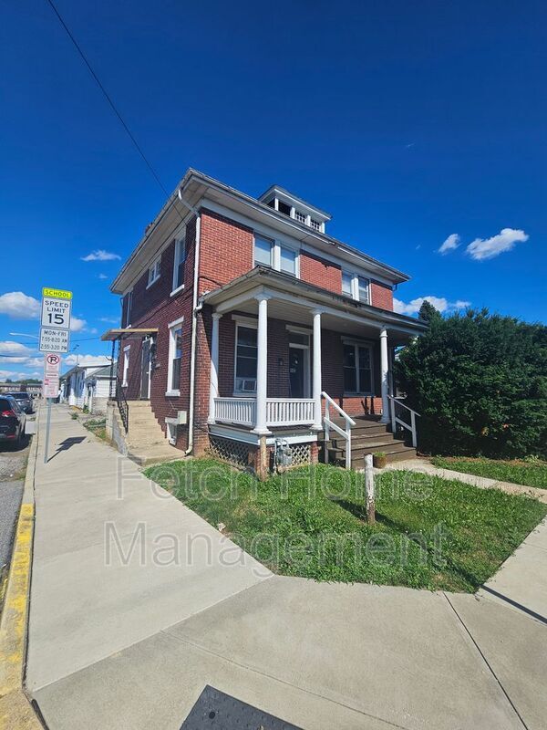 Photo - 143 N Albemarle St
