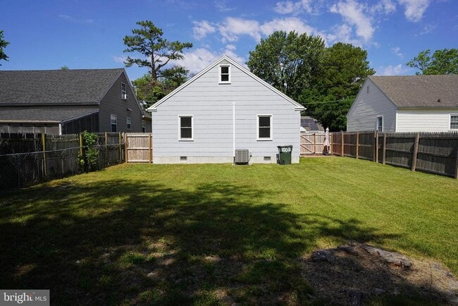 Photo - 1007 Spring Ave