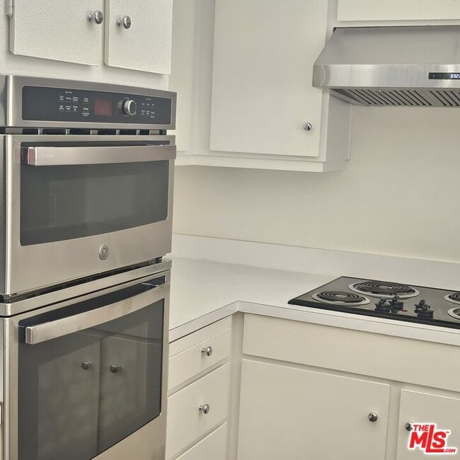 Photo - 2170 Century Pk E Unit 307