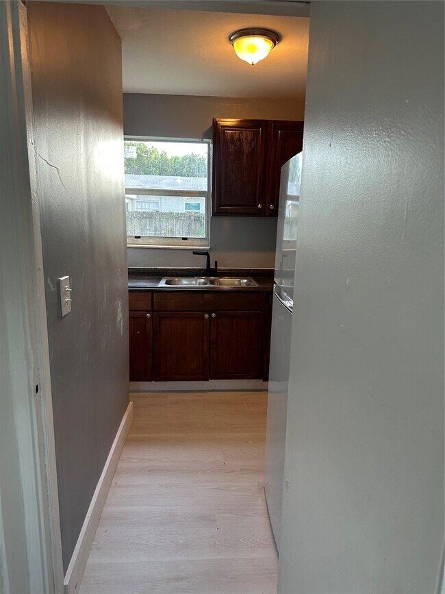 Photo - 6740 NW 6th Ct