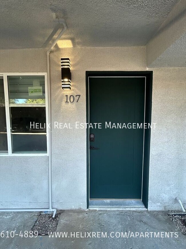Building Photo - 435 N Euclid Ave Unit 107 Rental