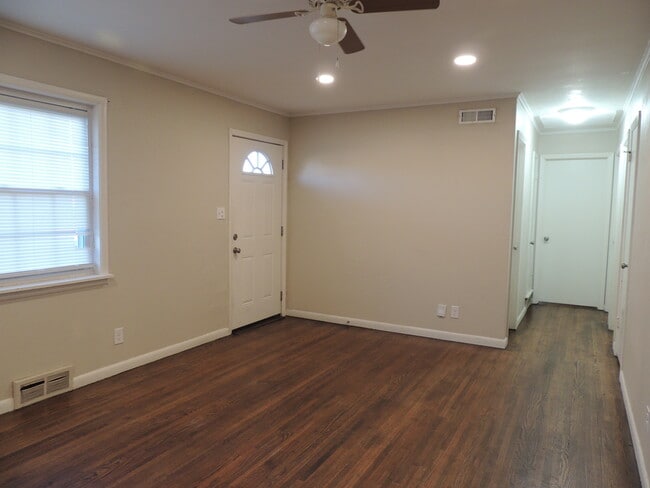124 S 41st W Ave