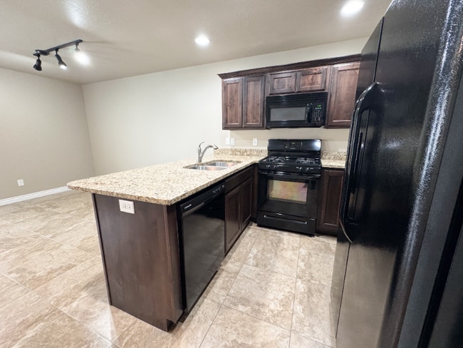 Photo - 1019 W 2050 S