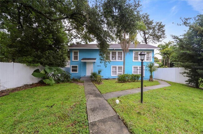 Photo - 501 Woodward St Unit 2