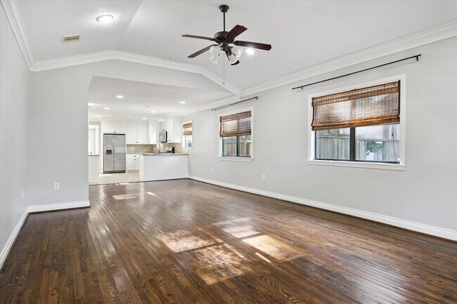 Photo - 932 Pizer St Casa