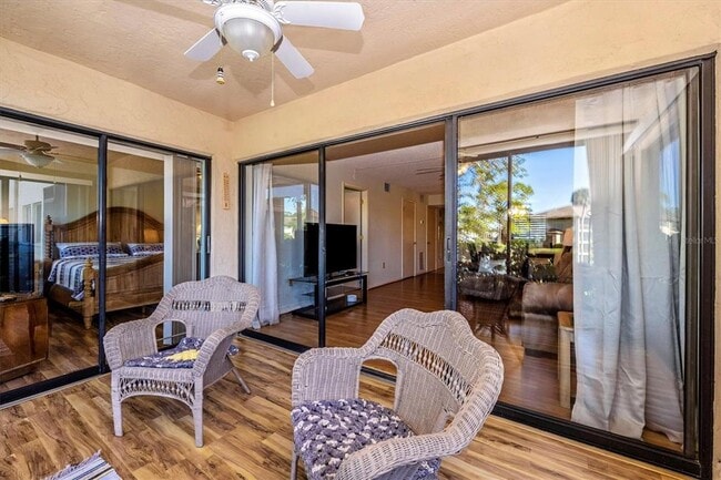 5219 Lake Village Dr Unit 21
