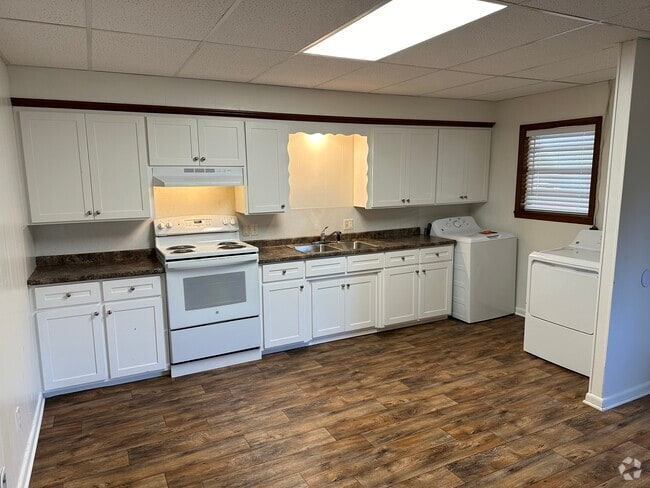 Building Photo - 5 S Lowder St Unit 1 Rental