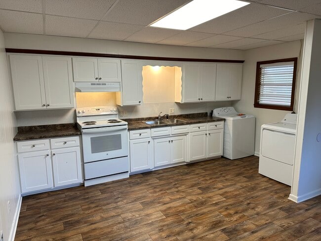 New Kitchen - 5 S Lowder St Apartamentos Unidad 1