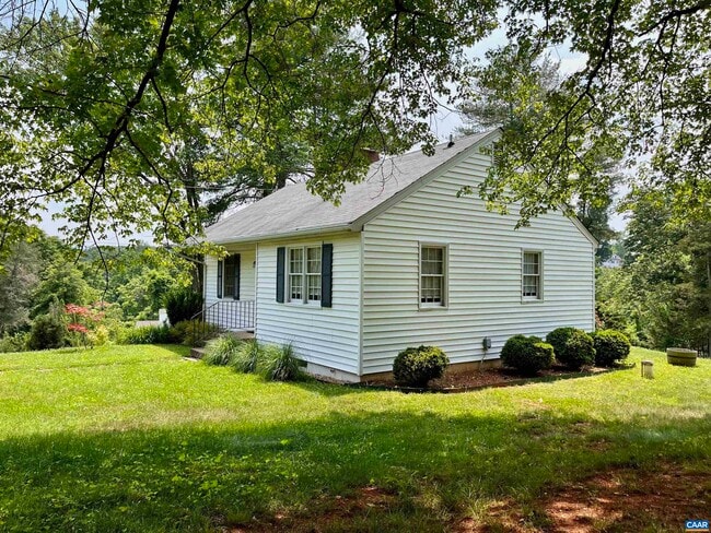 Photo - 800 Owensville Rd