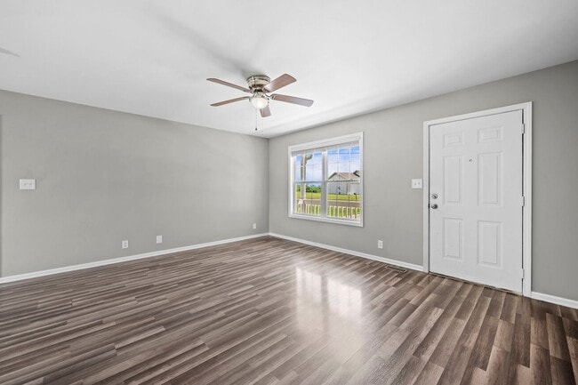 Photo - Single-Family in Oak Grove, KY--Deck and Large Backyard!