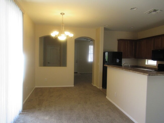 Photo - 4 Bedroom Home In Power Ranch, Gilbert