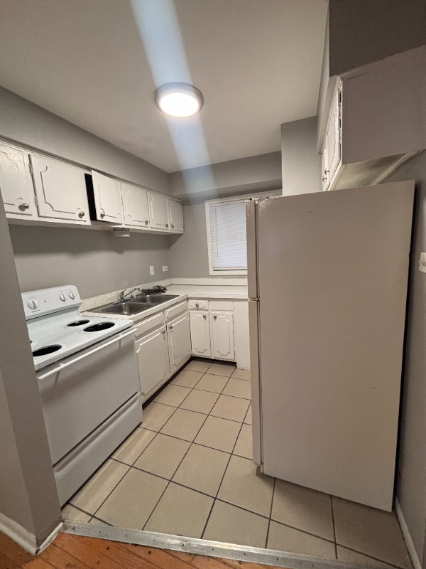 Building Photo - 5001-5023 Columbus Dr Rental