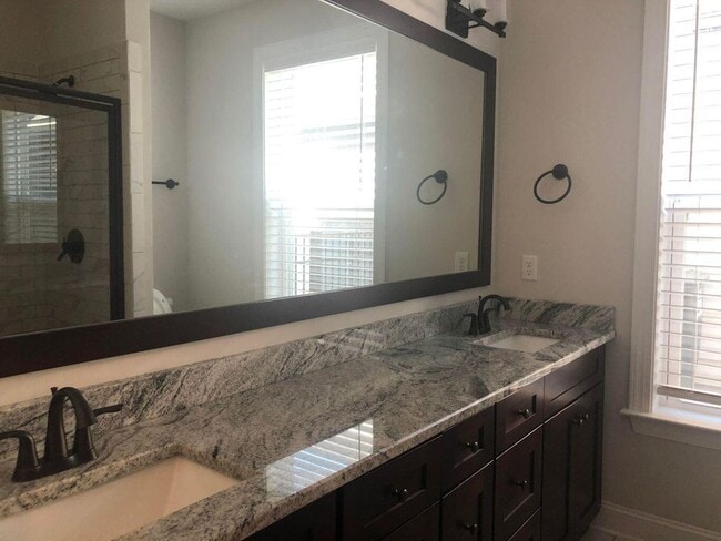 Photo - 1531 Washington St