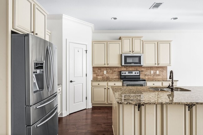 Photo - 2212 Clare Park Dr