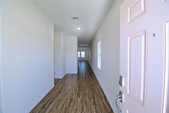 Photo - 2233 Forgetmenot Ln