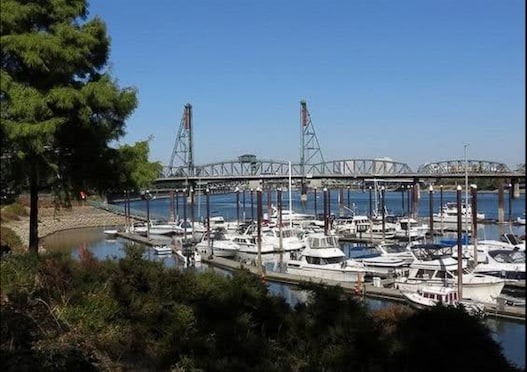 Building Photo - 1710 S Harbor Way Unit 306