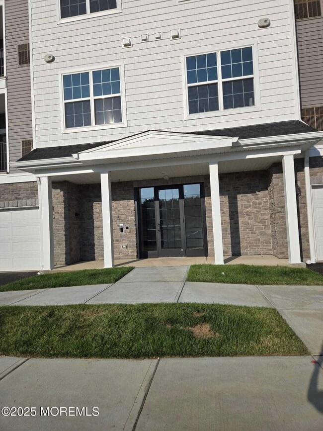 Building Photo - 28 Radford Ct Unit 28211 Rental