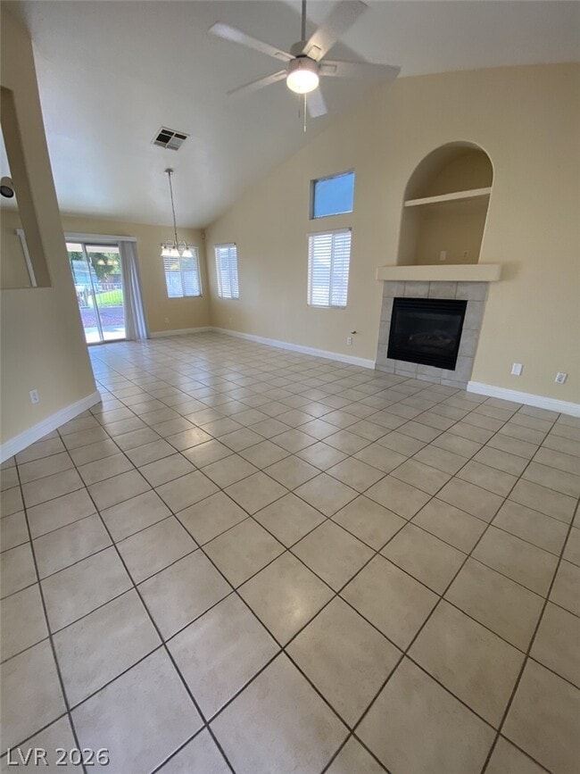 Photo - 3640 Yorba Linda Dr