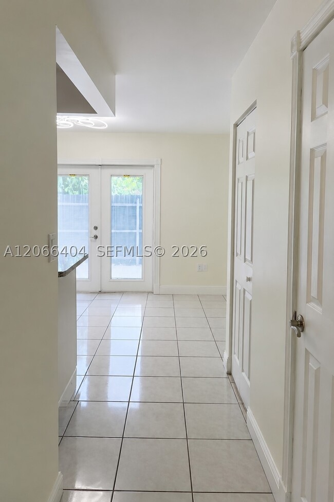 3659 SW 99th Ave