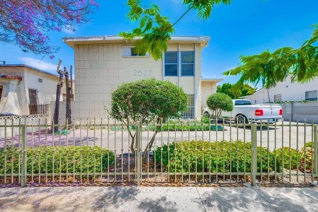 Frontview - 2622 S. Cloverdale Ave Rental