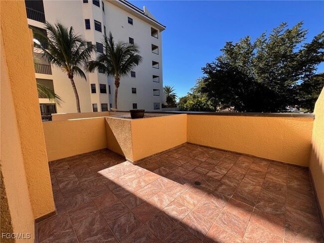 Photo - 4015 SE 20th Pl Unit 206