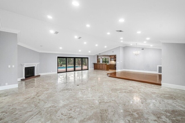 Photo - 2150 NW 23rd Way