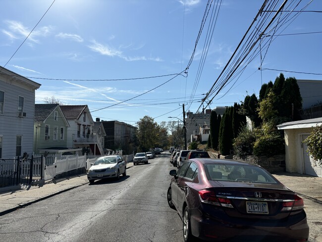 Photo - 240 Sommerville Pl Unit #2