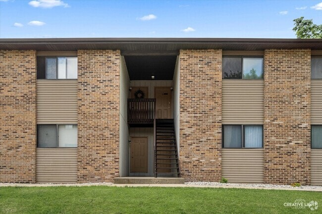 Building Photo - 391 S Collins St Unit B Rental