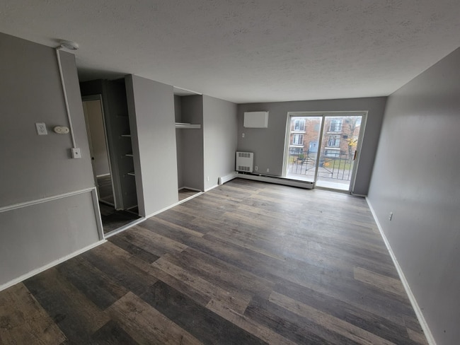 Building Photo - 13430 Euclid Ave