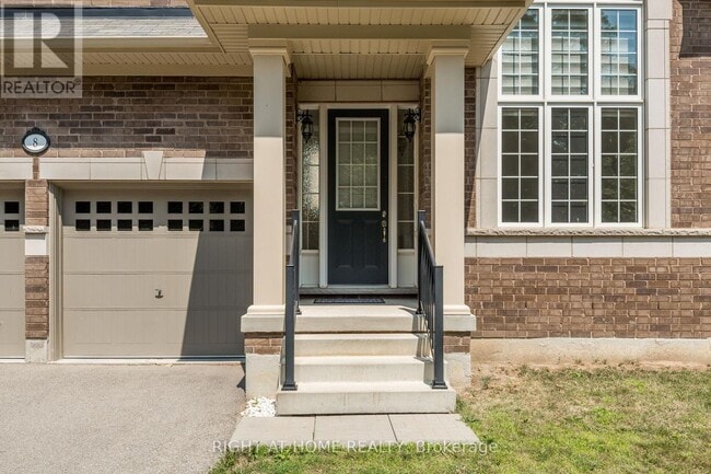 Photo - 8 Monarch Dr