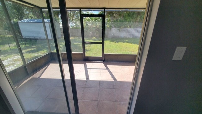 Photo - 1711 Lakewood Ave