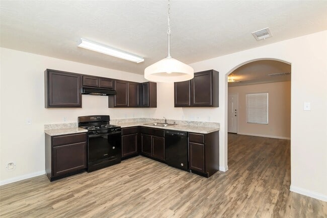Photo - 13222 Withee Path Ln Casa