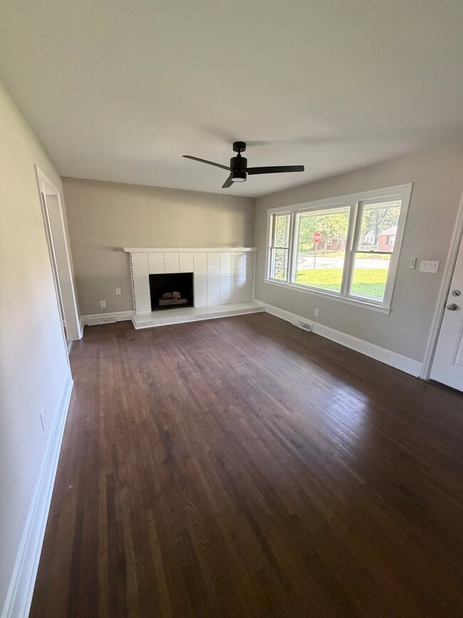 Photo - 2216 Ashley Rd
