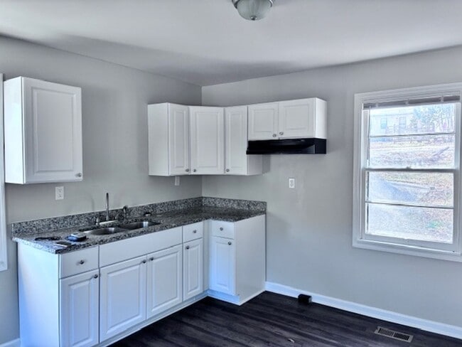 Photo - 70 Lakeside Dr