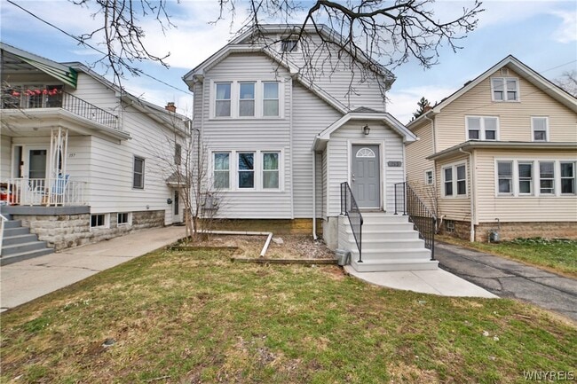 Photo - 153 Springville Ave