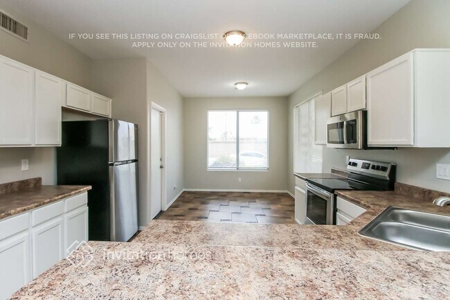 Photo - 481 N Joshua Tree Ln