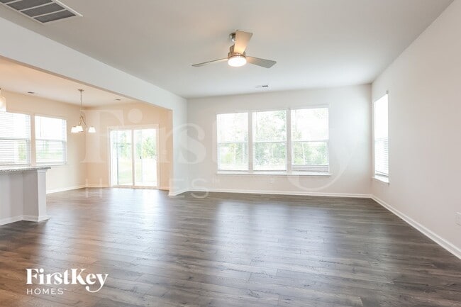 Photo - 408 Stonefence Dr