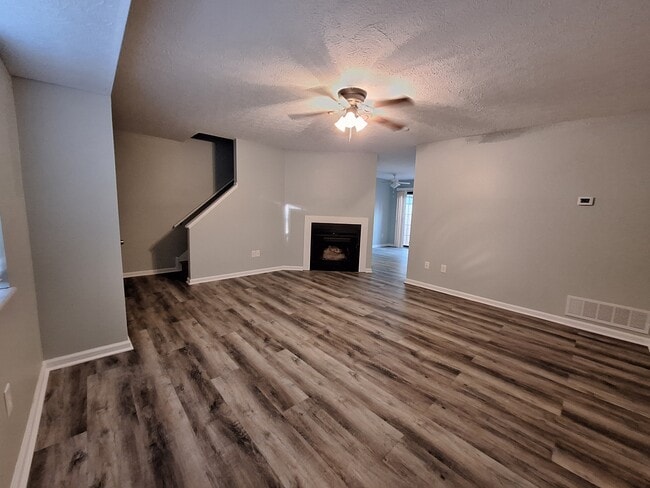 Photo - 324 Cross Wind Dr Unit D