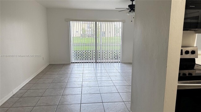 Photo - 10389 N Kendall Dr Unit S2