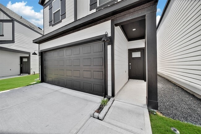 12310 Greenwood Gate Dr