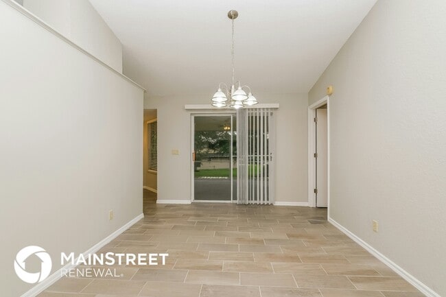 Photo - 6084 Freeport Dr